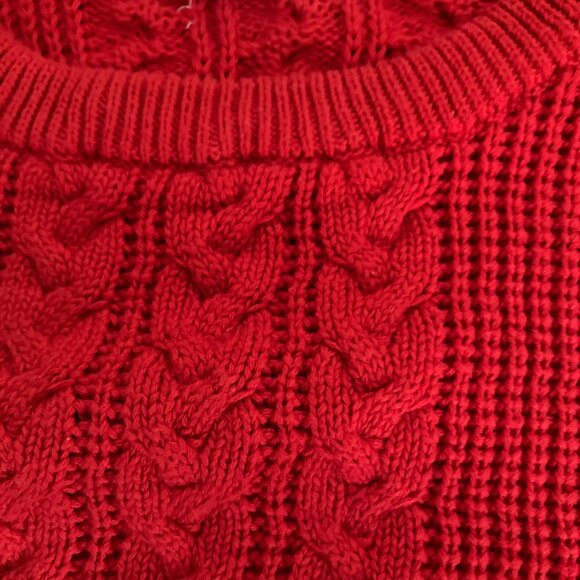 Sweater Vintage Red Cable Knit Sweater (Made in Northern Mariana Islands) - Picture 12 of 14